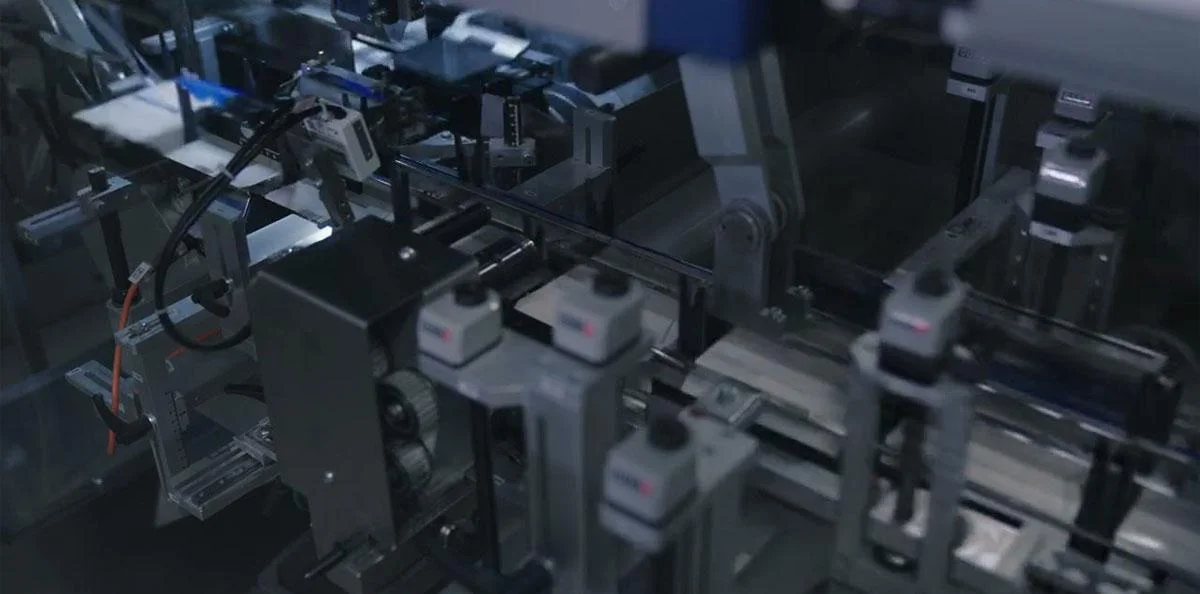 WM Черкезкөй / Қатты дәрілік өнімдер / Сашелерді толтыру және орау желісі